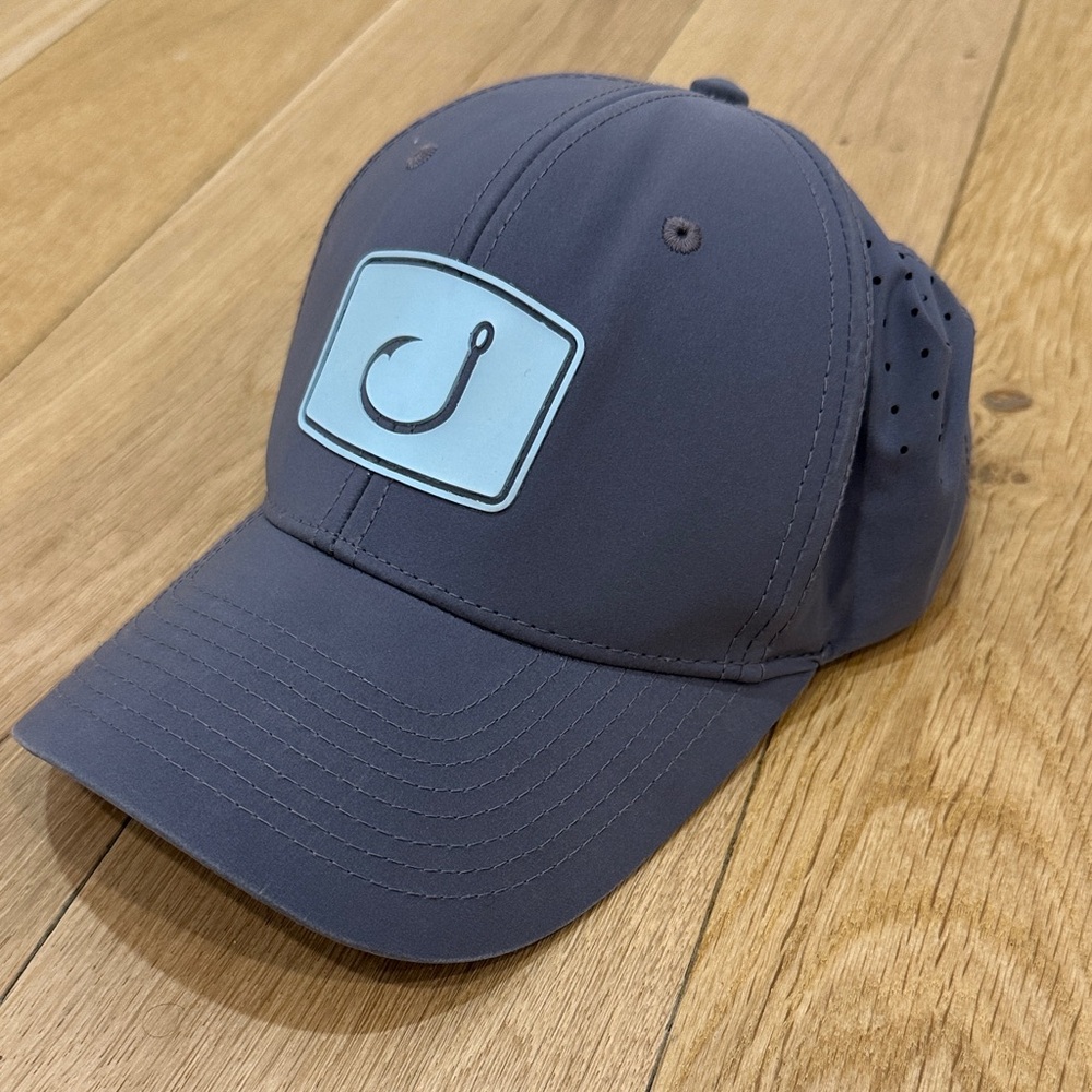 Avid Gray Performance Snapback Hat